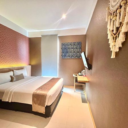 Deli Hotel Μεντάν Εξωτερικό φωτογραφία