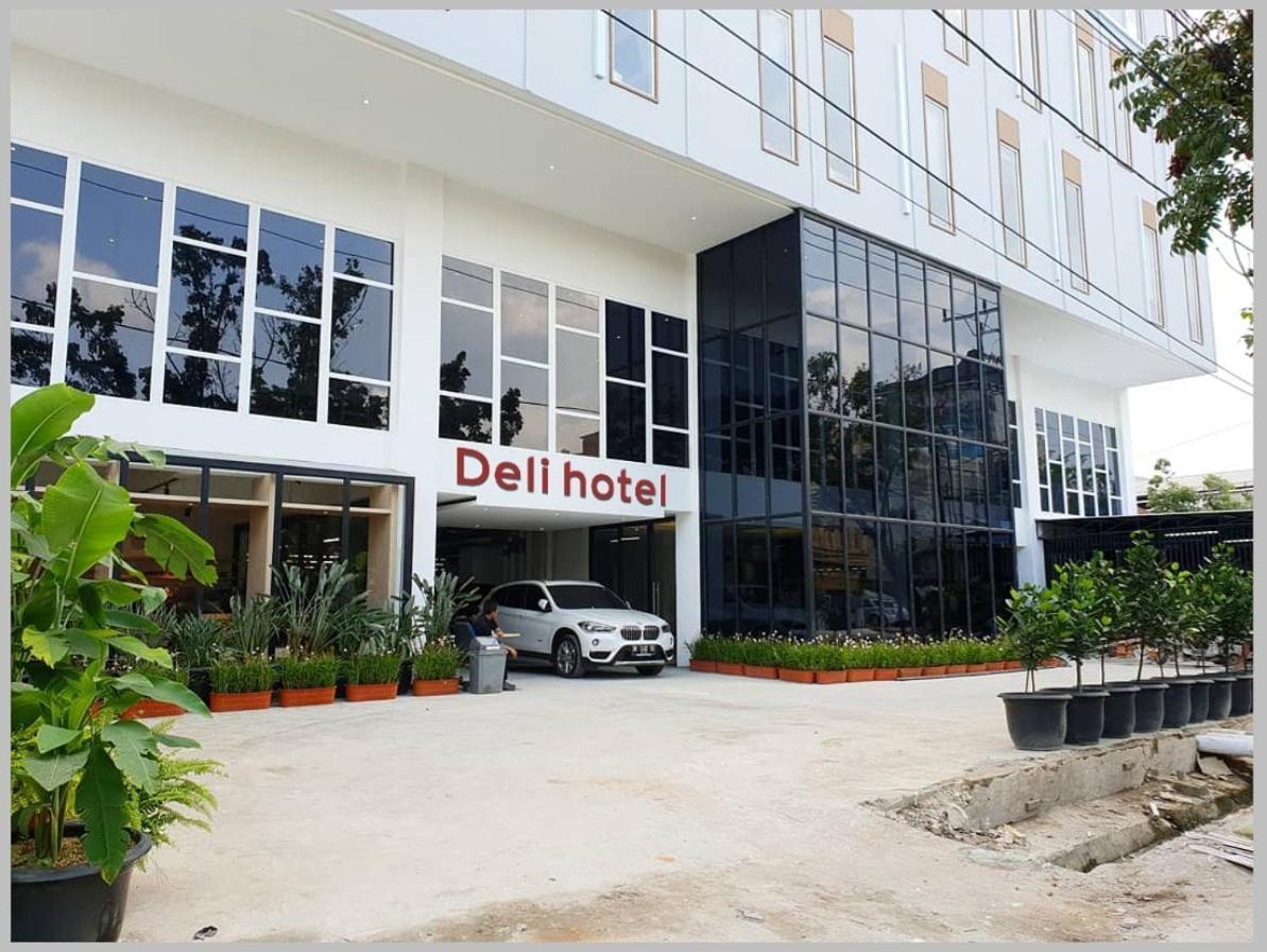 Deli Hotel Μεντάν Εξωτερικό φωτογραφία
