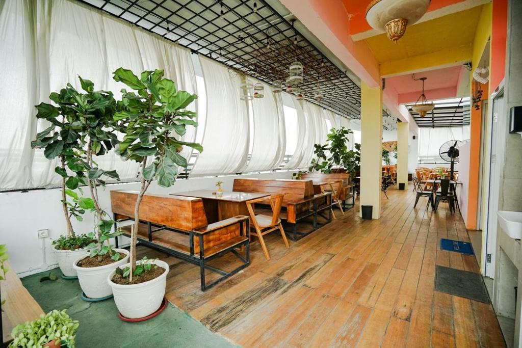 Deli Hotel Μεντάν Εξωτερικό φωτογραφία
